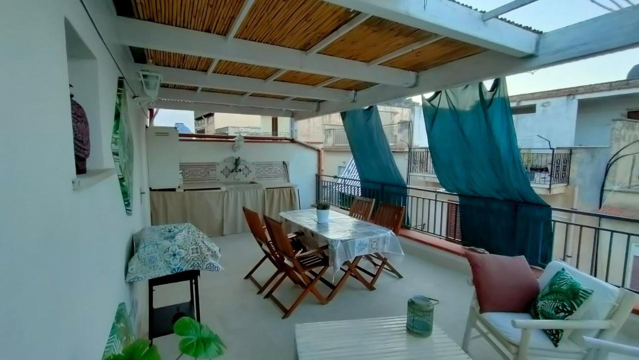 Casa Vacanze Gloria Кастелламмаре-дель-Голфо Экстерьер фото