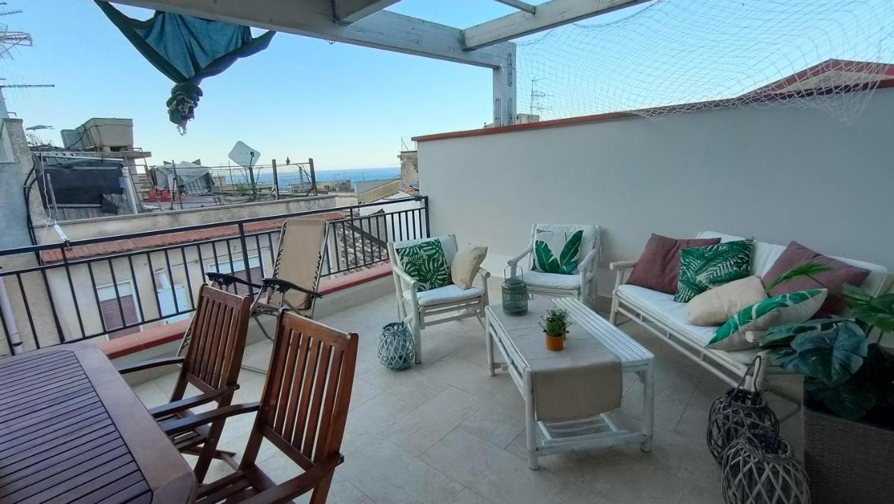 Casa Vacanze Gloria Кастелламмаре-дель-Голфо Экстерьер фото